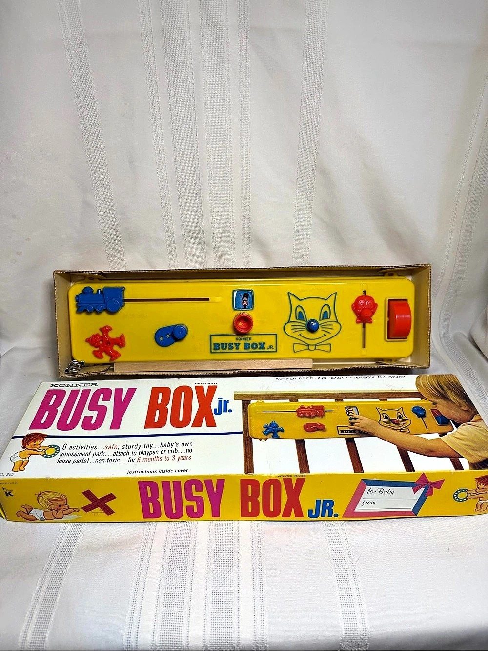 NEW VINTAGE BUSY BOX JR ACTIVITY TOY SIX ACTIVITIES-ATTACHES TO CRIB